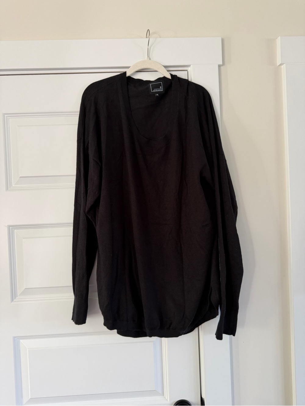 Lily & Lottie Black V-Neck Sweater